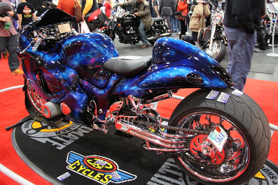 Javtiz Center bike show