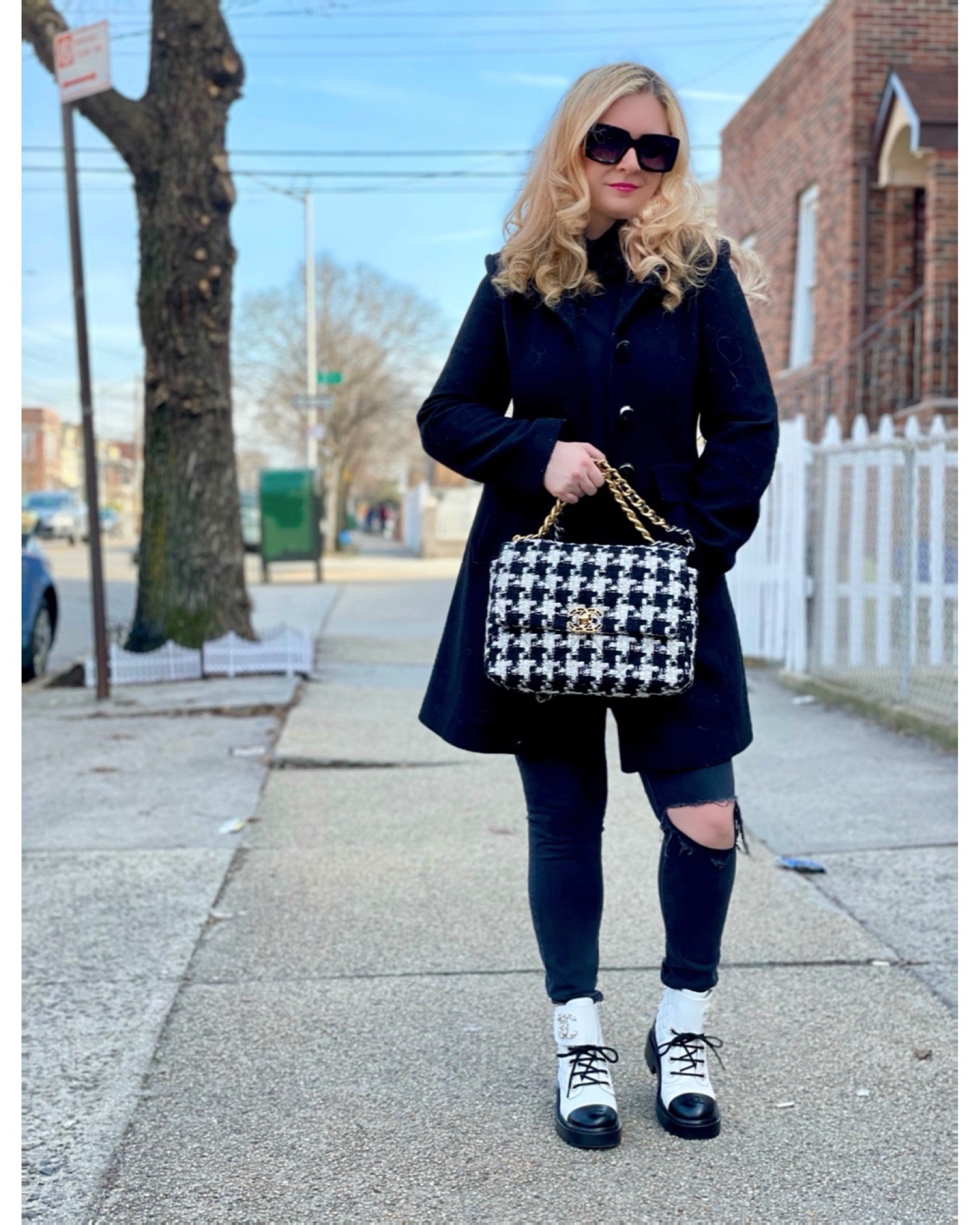 Chanel Black And White Quilted Tweed Large 19 Bag Gold Hardware