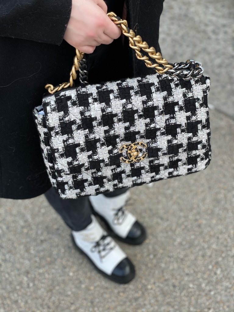 Chanel 19 Tweed Ribbon Houndstooth